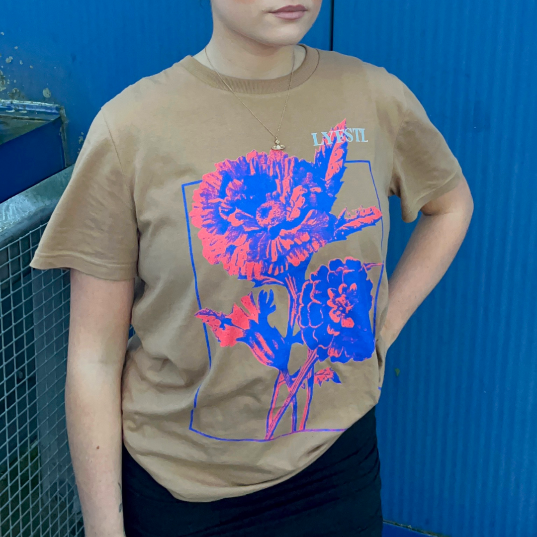 UTOPIA FLORAL Tee Camel